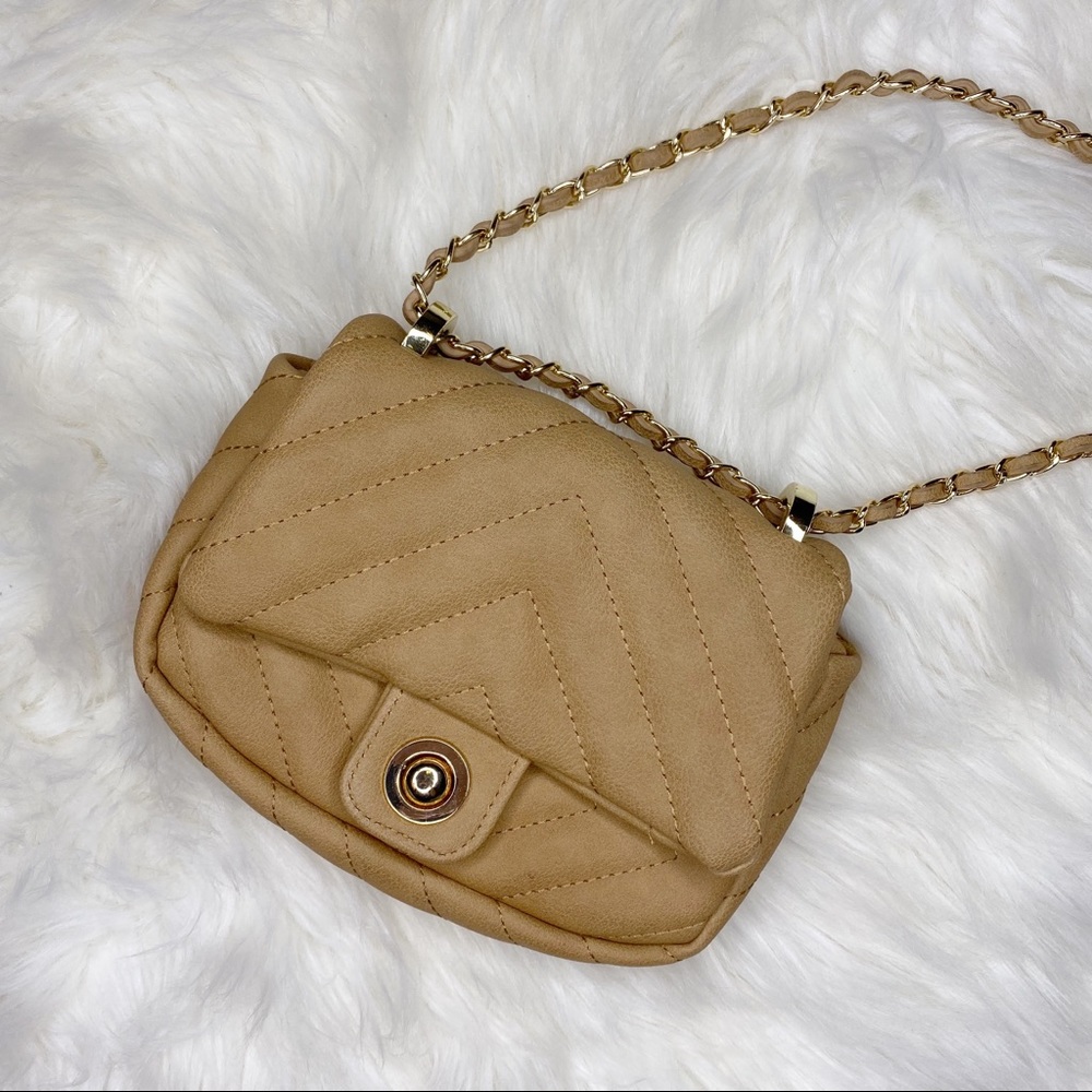 🖤SALE: price drop🖤Boutique quilted crossbody bag